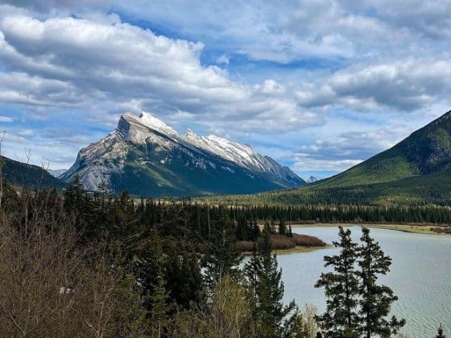 Banff Highlights Half-Day Tour