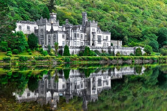Connemara Tour with Kylemore Abbey | Galway, Ireland