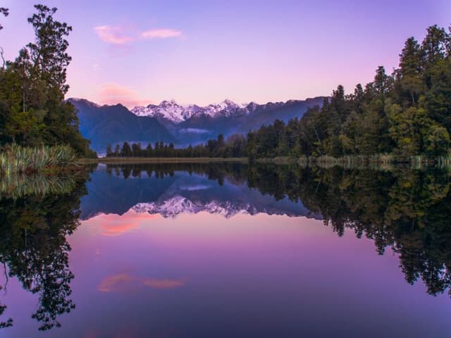 Lake Matheson Nature Tour | Franz Josef